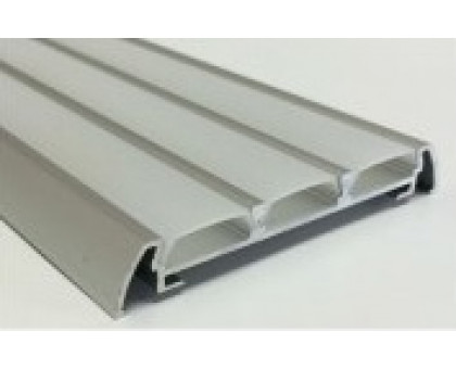Накладной алюминиевый профиль VIASVET 2000х59.2х9 мм аннодированный серебрянный (SP269) трехрядный